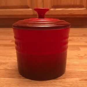 Le Creuset 1 Qt. Canister, Cherry Red